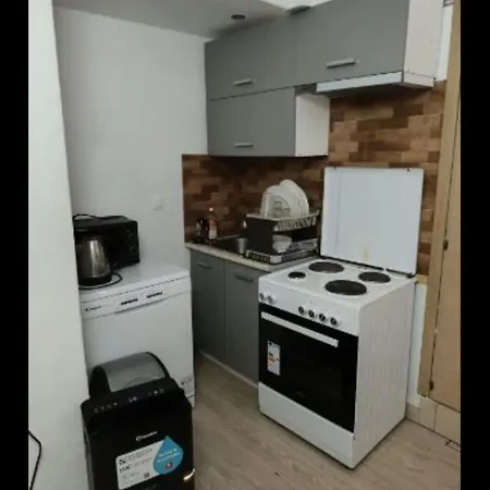 Appartement 2 Bedroom Very